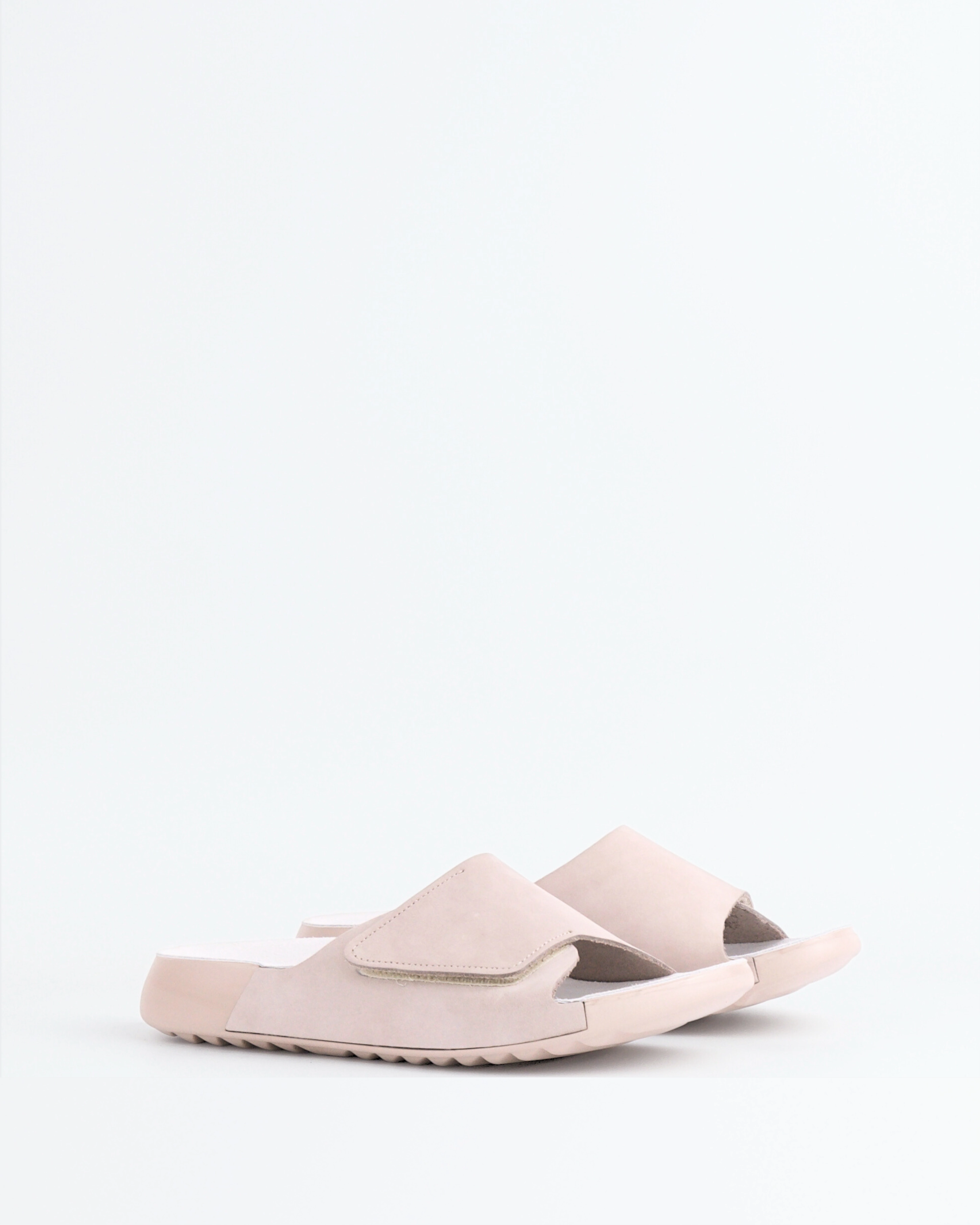 Andalusia Lt Grey Nubuck