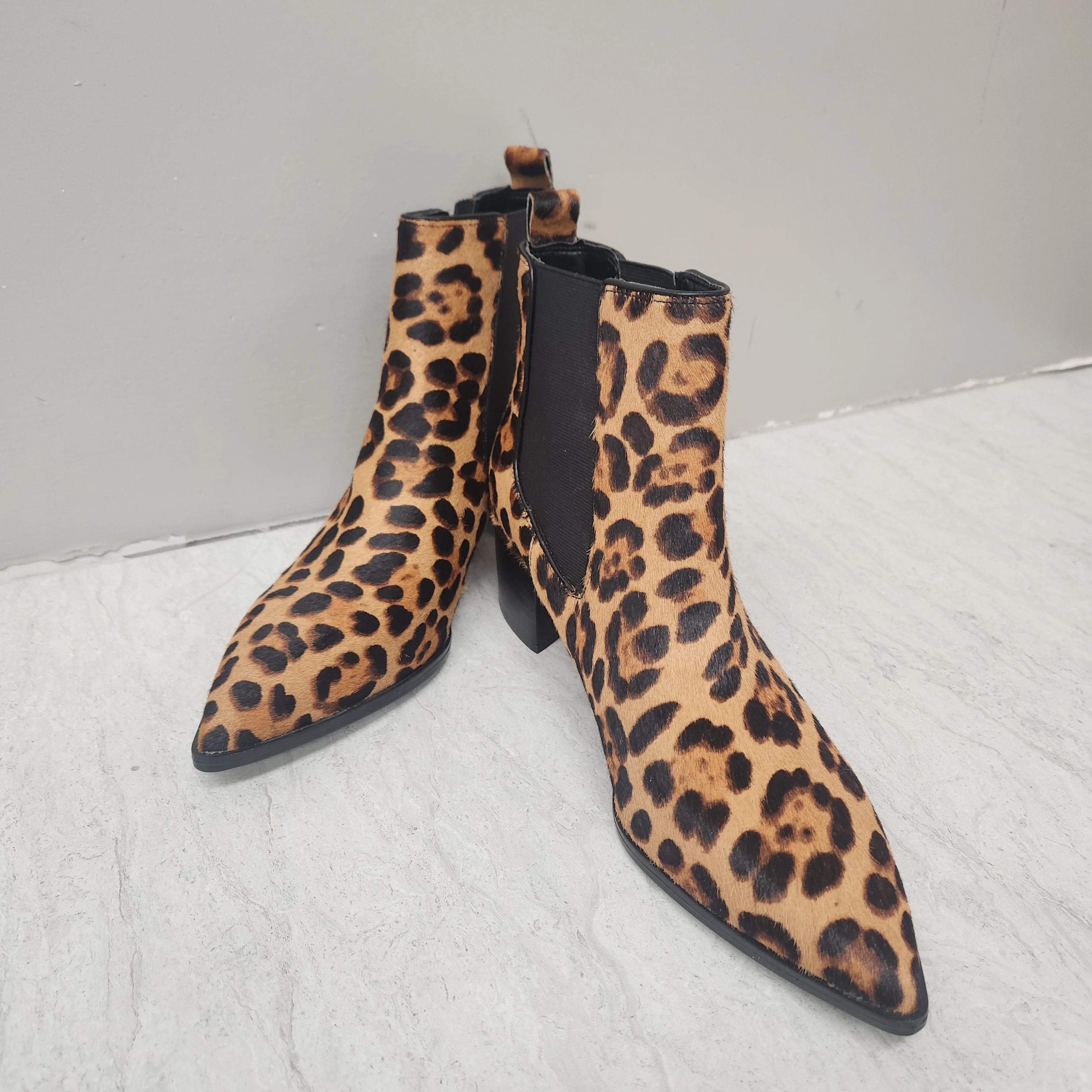 Boots Ankle Heels By Nine West In Animal Print, Size: 9.5