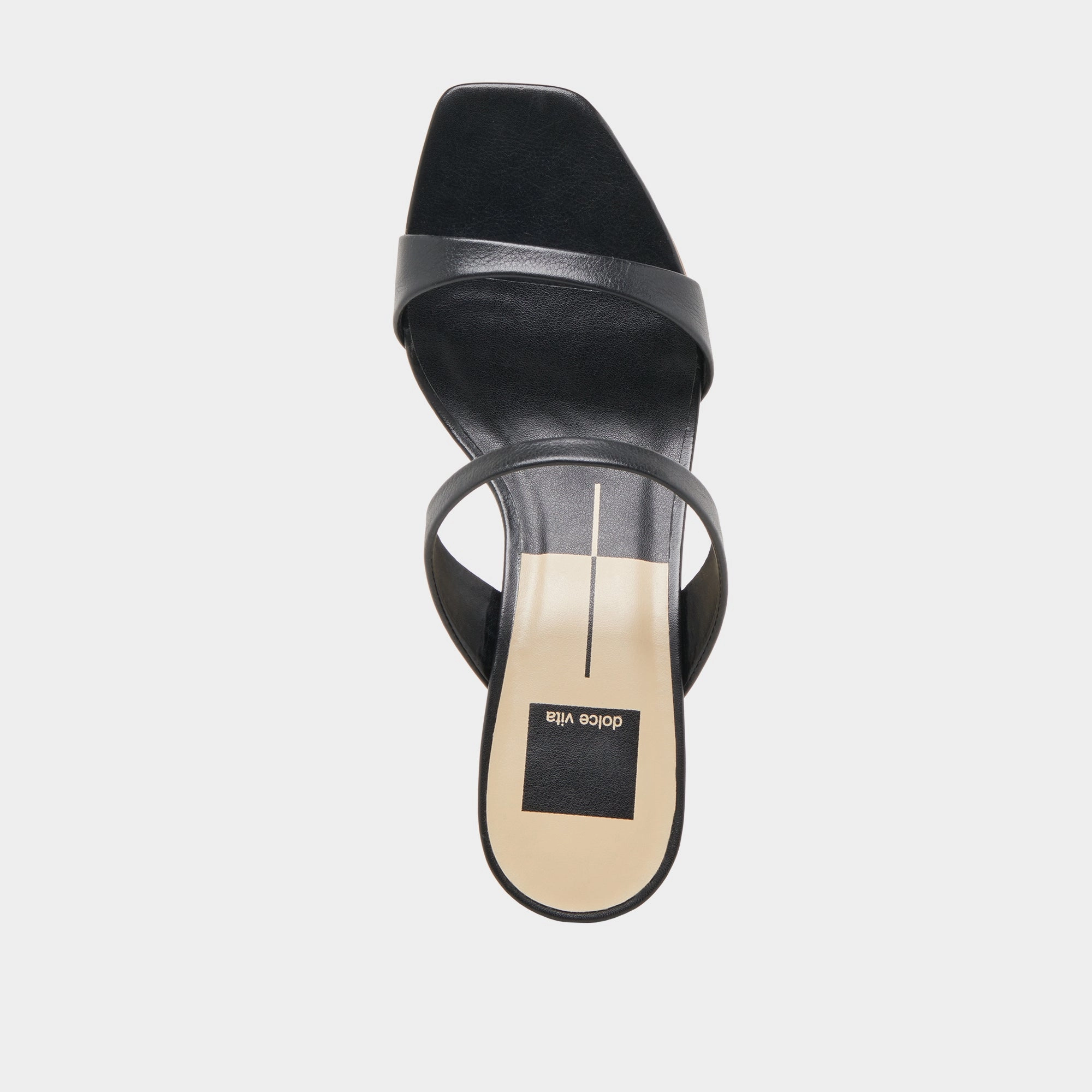 GENORA WIDE HEELS BLACK LEATHER