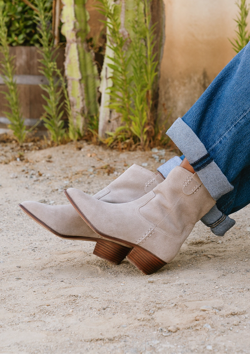 LAURYN - STONE SUEDE