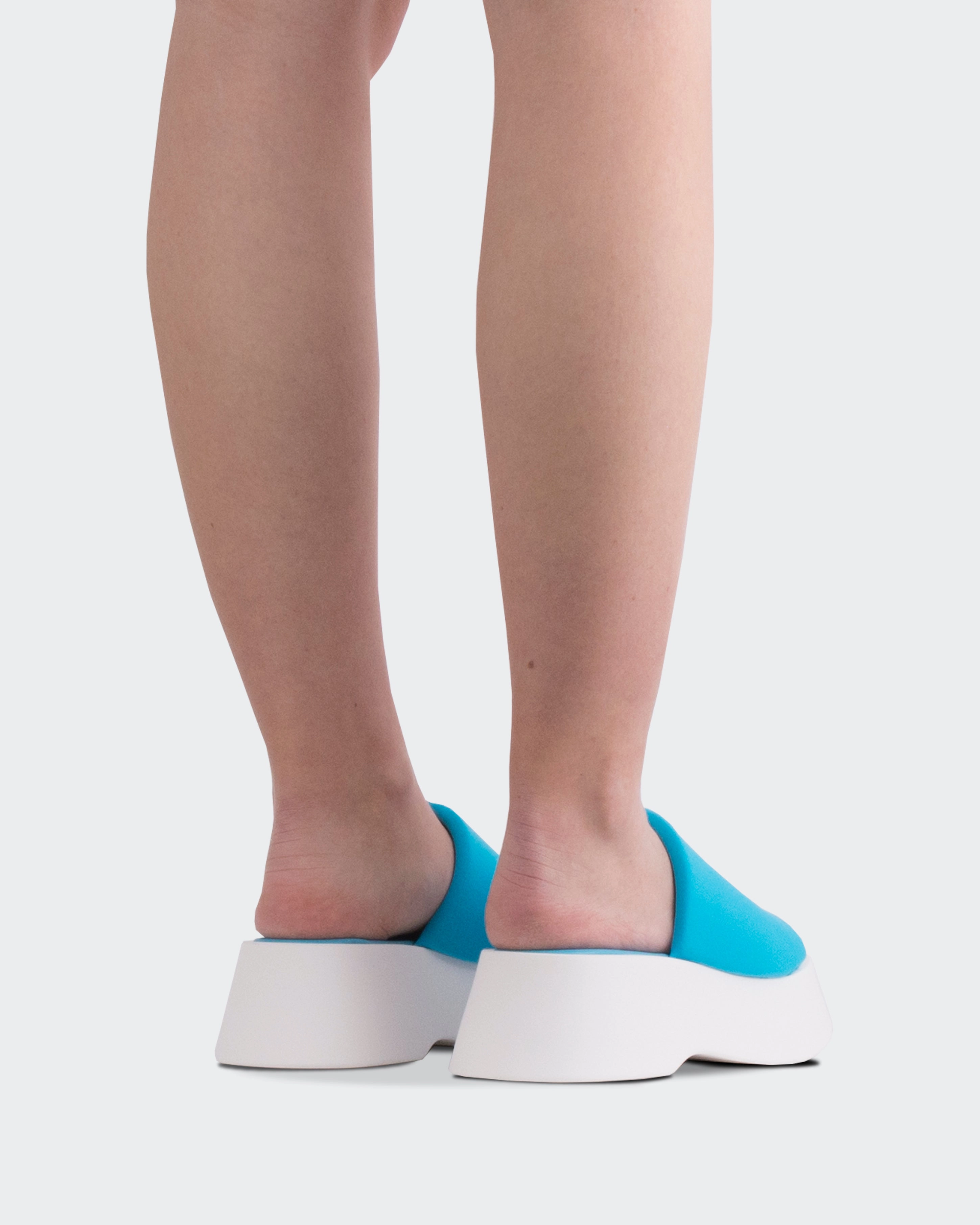 Liu Blue Lycra