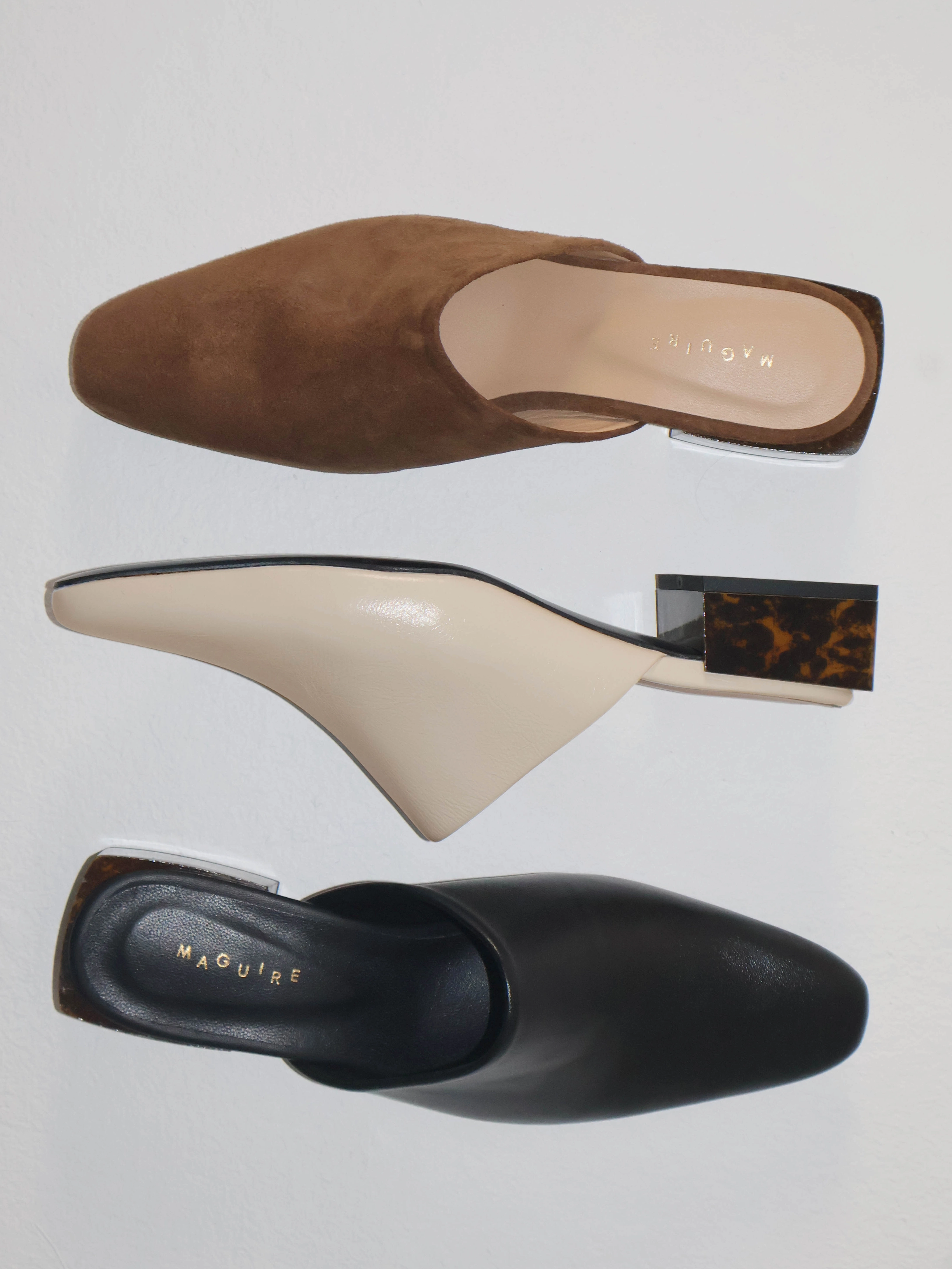 Navio Black Mule