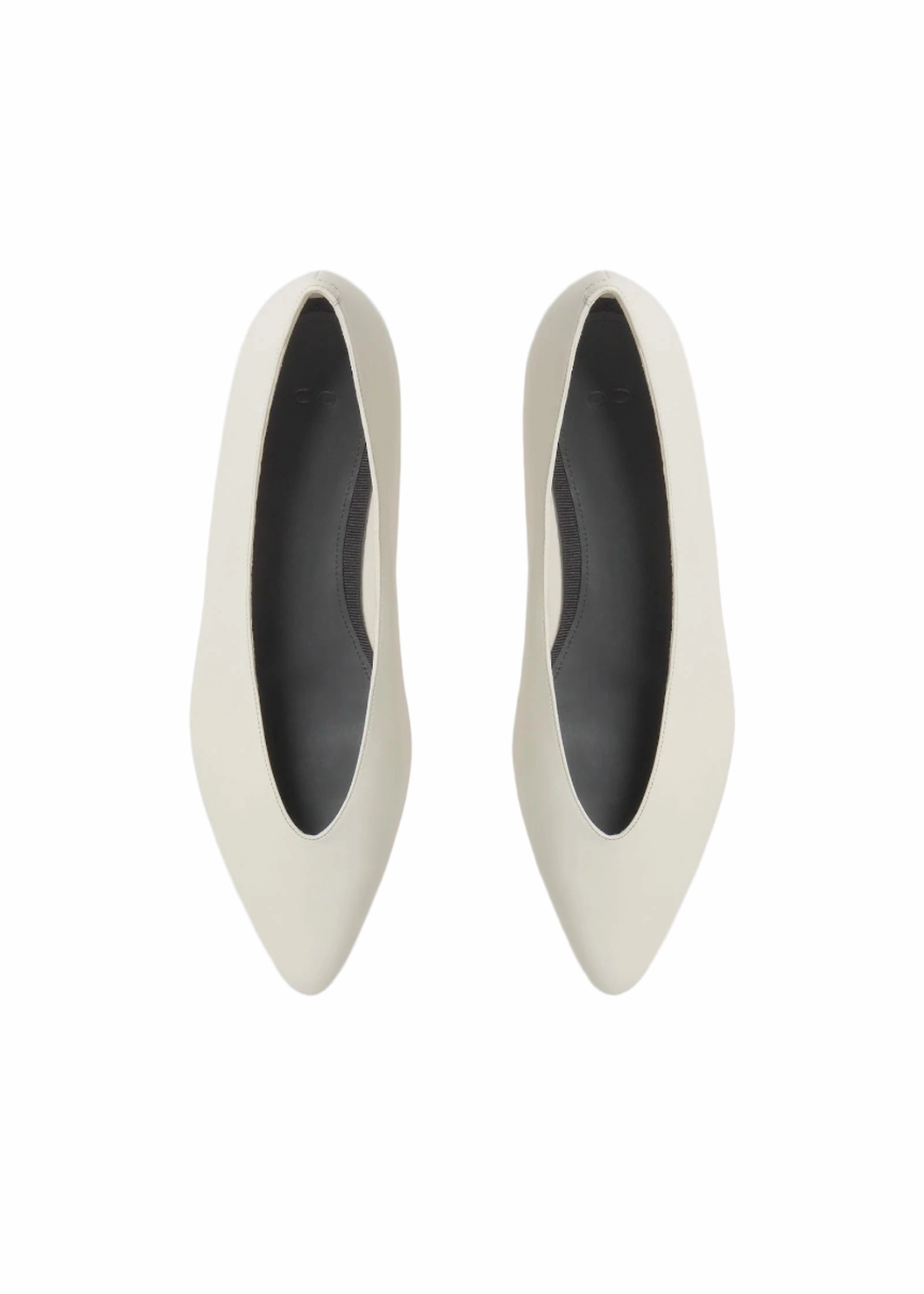 Pointed Ballerina Flat in Calfskin  - Ivory