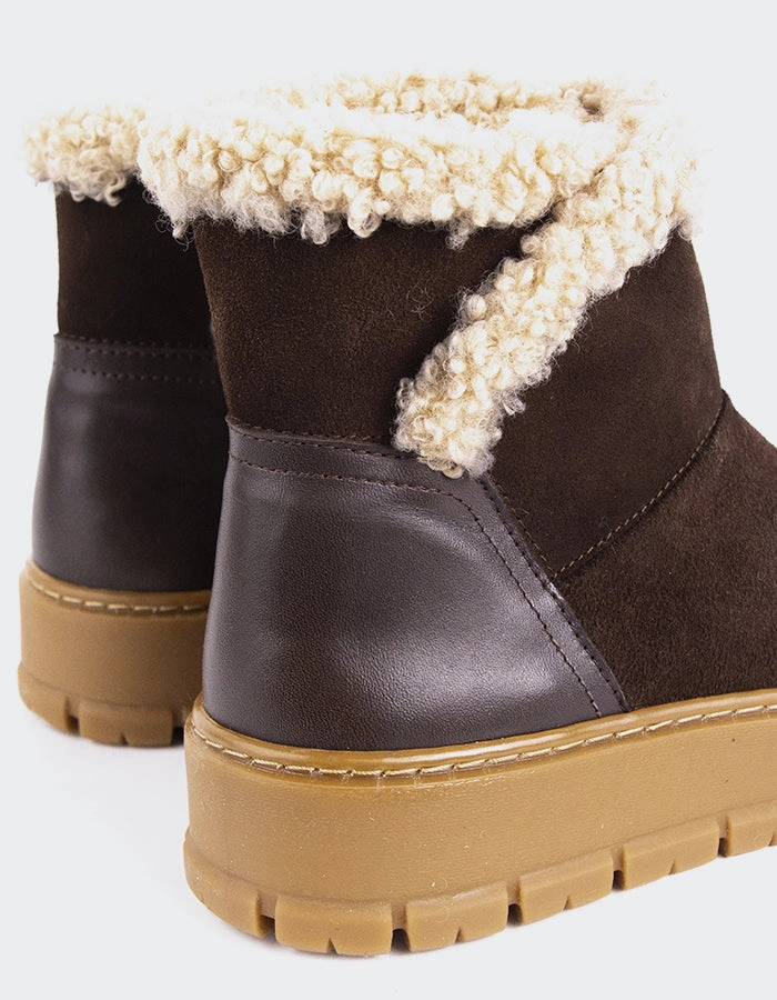 Primord Brown Suede