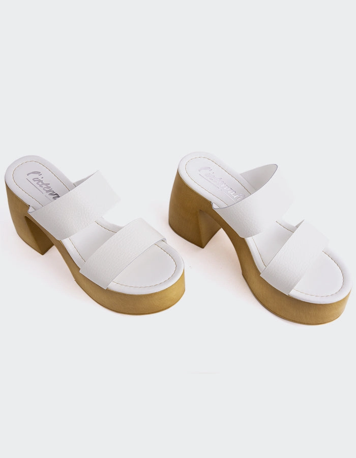 Vyronas White Leather